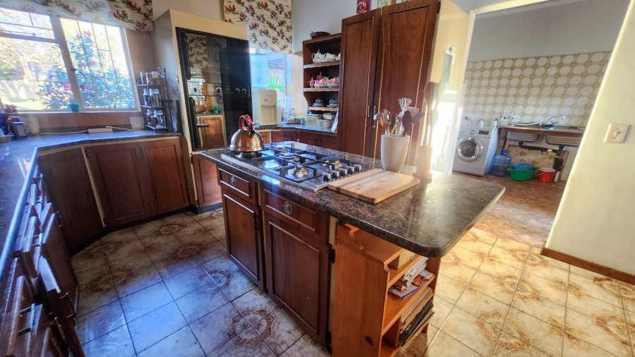 4 Bedroom Property for Sale in Wilkoppies North West